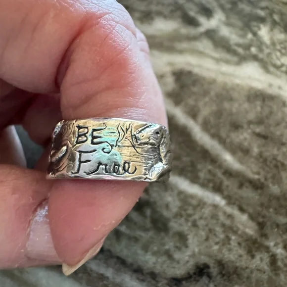 Sterling silver Jes MaHarry Sun Horse ring size 8 - Picture 2 of 5